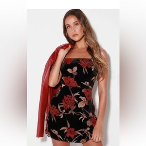 LUSH Lady in Love velvet floral dress